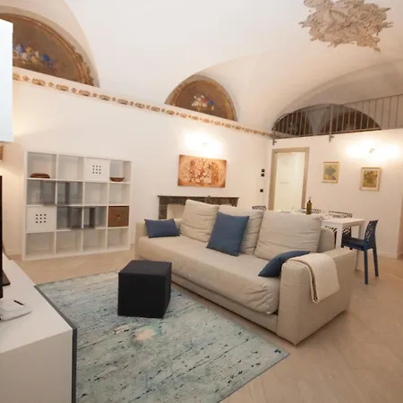 Andalero - Palazzo Castelli