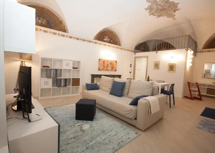 Andalero - Palazzo Castelli